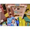 Image 5 : Lot of Lego Doll House & Accessories