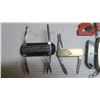 Image 2 : Key Chain Utility Knives, Multitools, Small Screwdrivers and Hex Keys