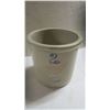 Image 1 : 2 Gallon Crock - Chipped