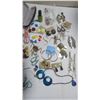 Image 3 : Lot of Costume Jewelry