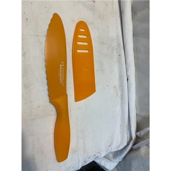 Tomodachi 6" sandwich knife