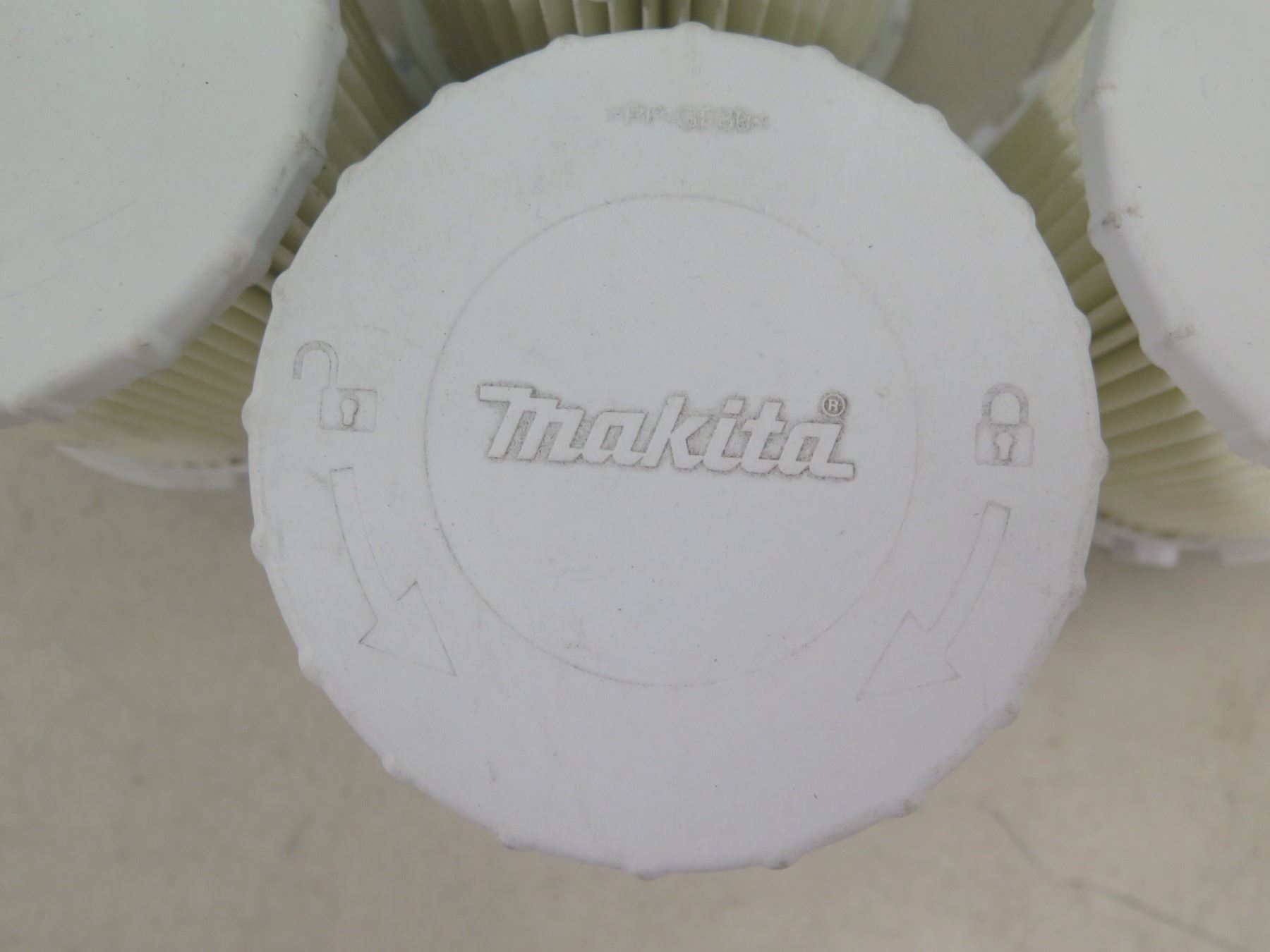 Qty 4 Makita PP GF30 Round Vacuum Filters 4 5 D X 4 5 H Qty 4 Makita PP GF30 Round Vacuum Filters 4 5 D X 4 5 H