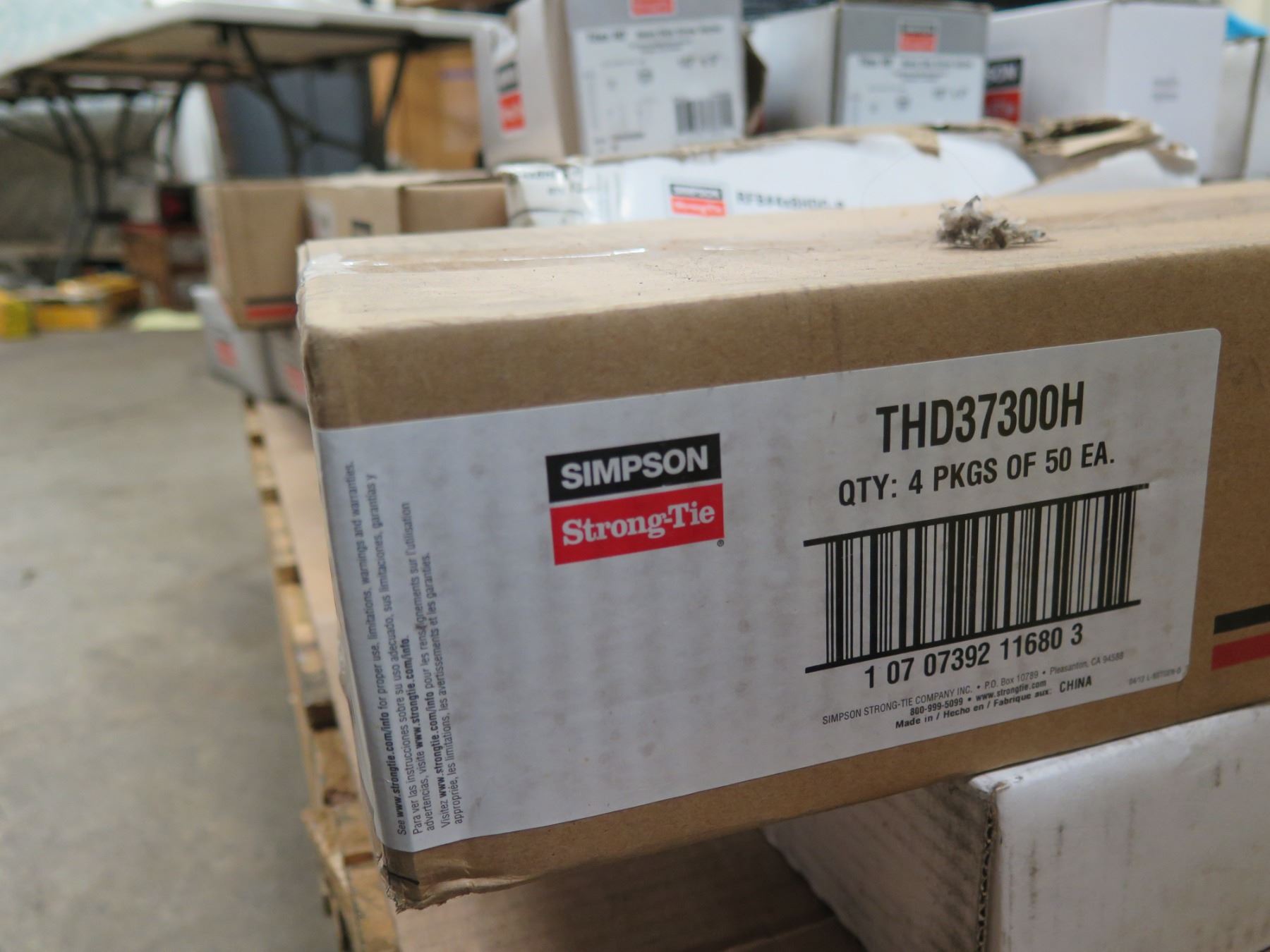 Multiple Boxes Simpson Strong Tie Wedge Anchors, Titan Screw Anchors ...