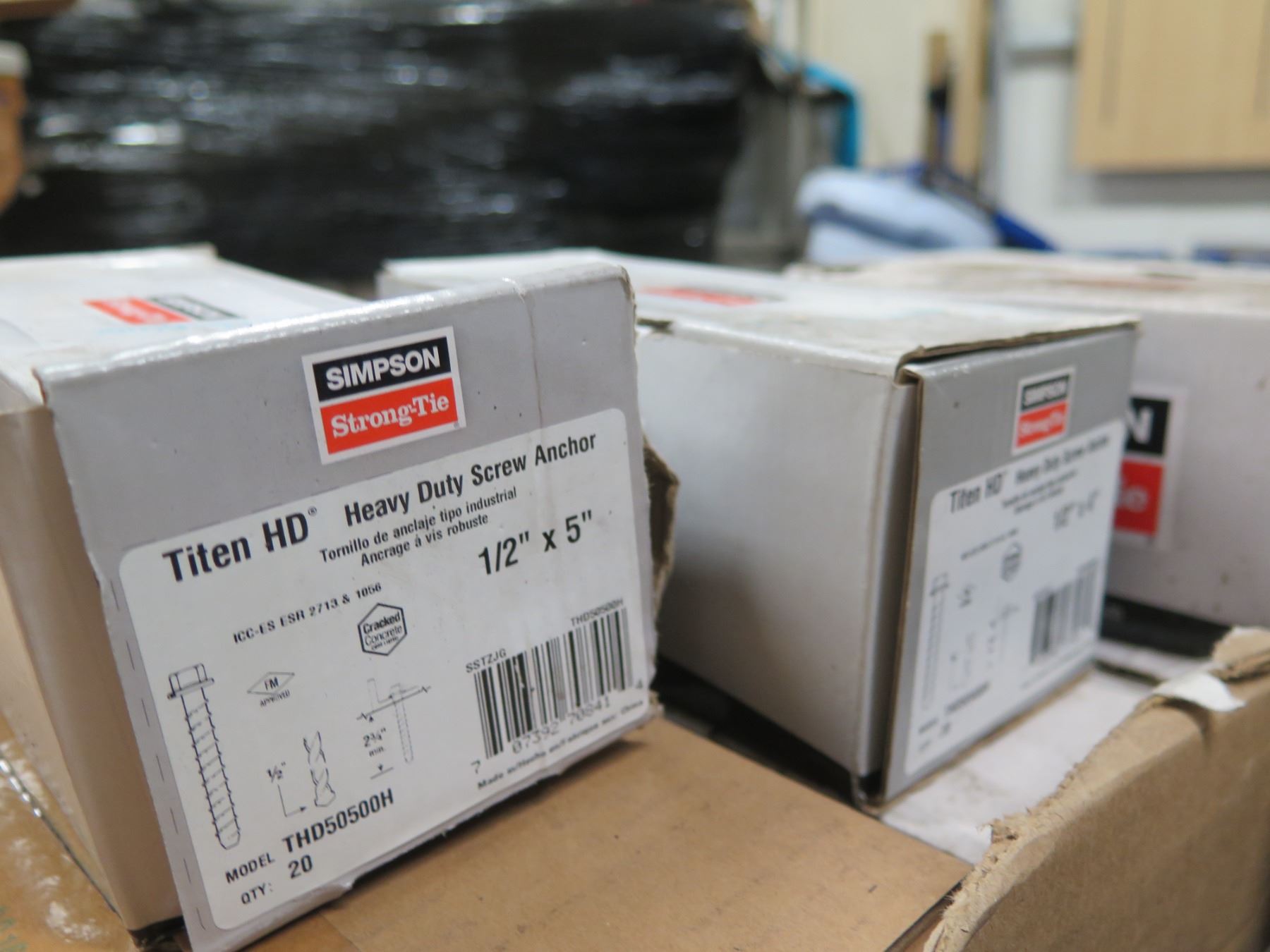 Multiple Boxes Simpson Strong Tie Wedge Anchors, Titan Screw Anchors ...