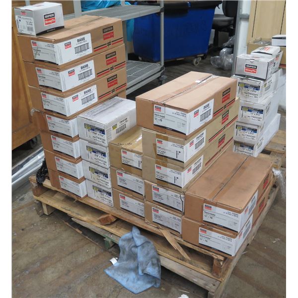 Pallet Multiple Boxes Simpson Strong Tie Anchors, Concrete Screws, Misc ...