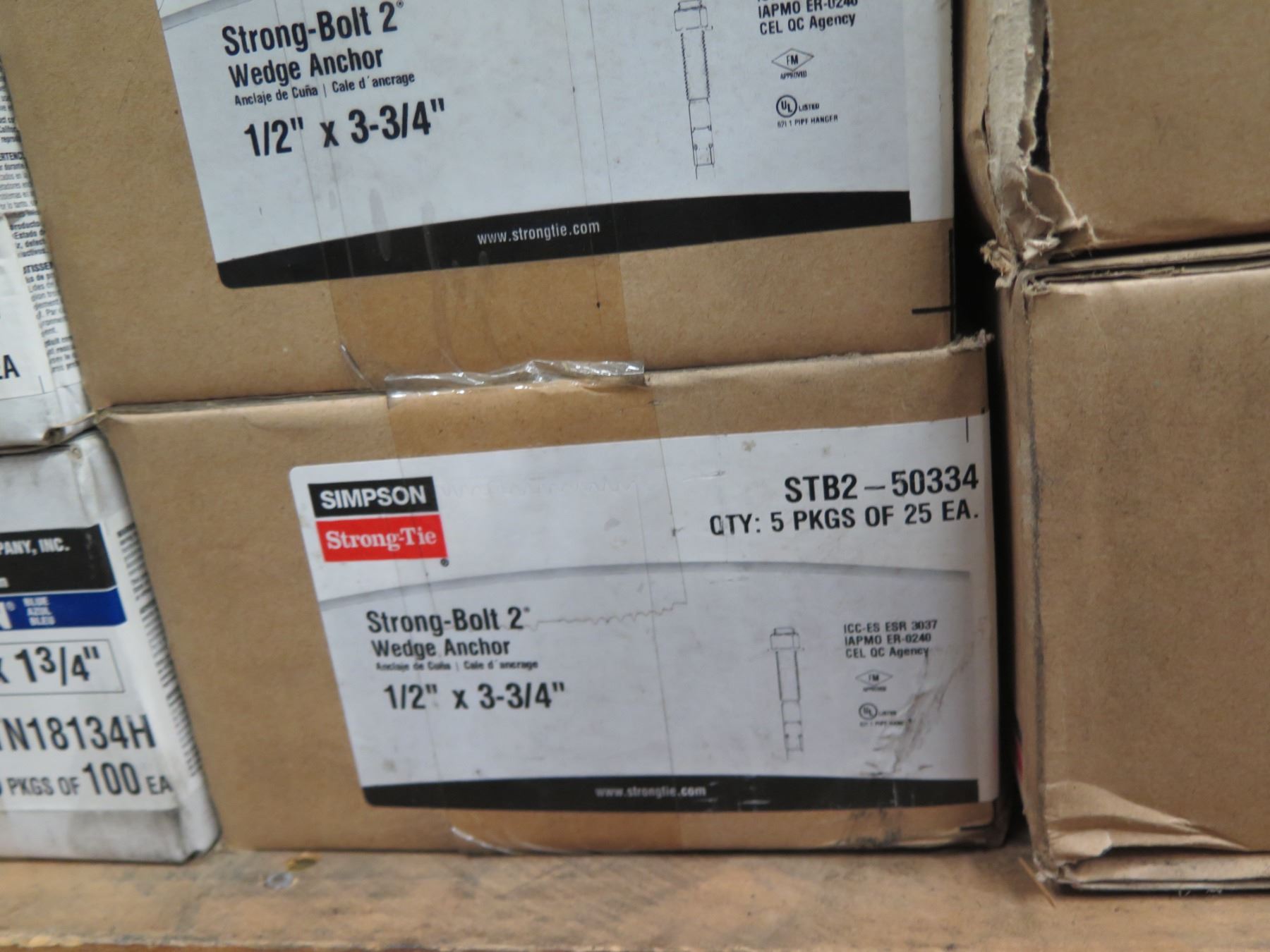 Pallet Multiple Boxes Simpson Strong Tie Anchors, Concrete Screws, Misc ...