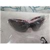 Image 2 : Shindaiwa Carry Case, Ball Cap, Headset, Glasses, Gloves & String New