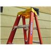 Image 2 : Werner T6208 Step Ladder, 8'H, 300 lb. Capacity