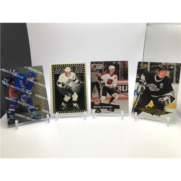 LOT OF WAYNE GRETZKY HOCKEY CARDS