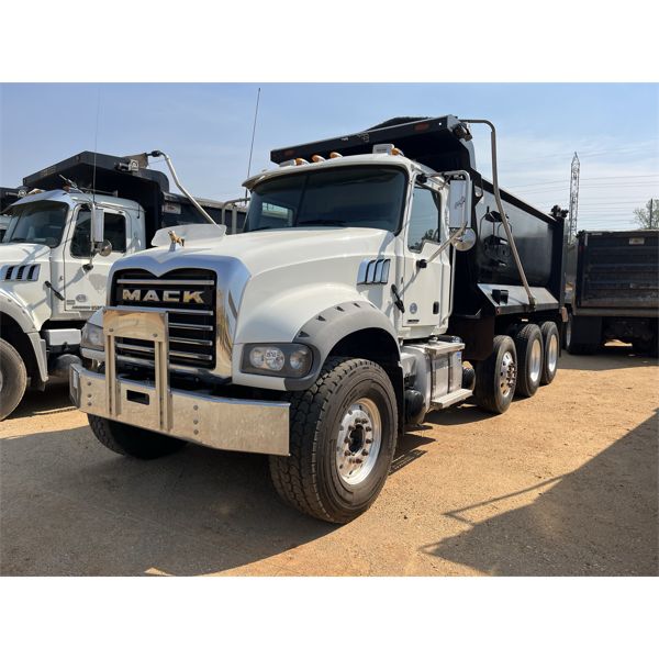 2019 MACK GR64F Dump Truck