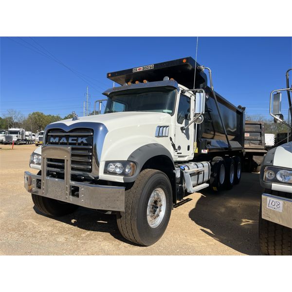 2021 MACK GR64F Dump Truck