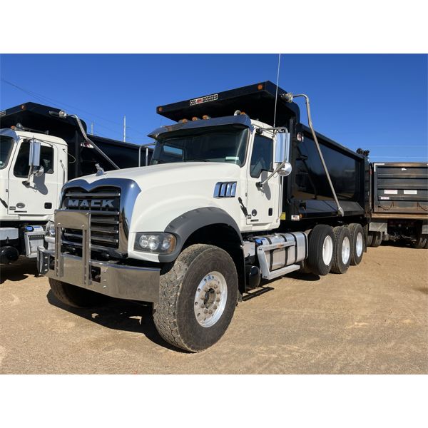 2021 MACK GR64F Dump Truck