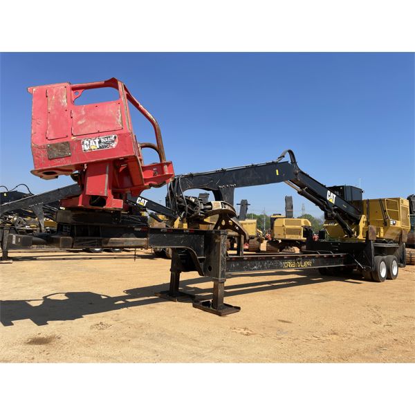 2018 CAT 559D Log Loader