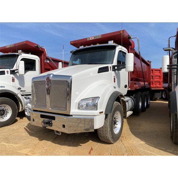 2021 KENWORTH T880 Dump Truck