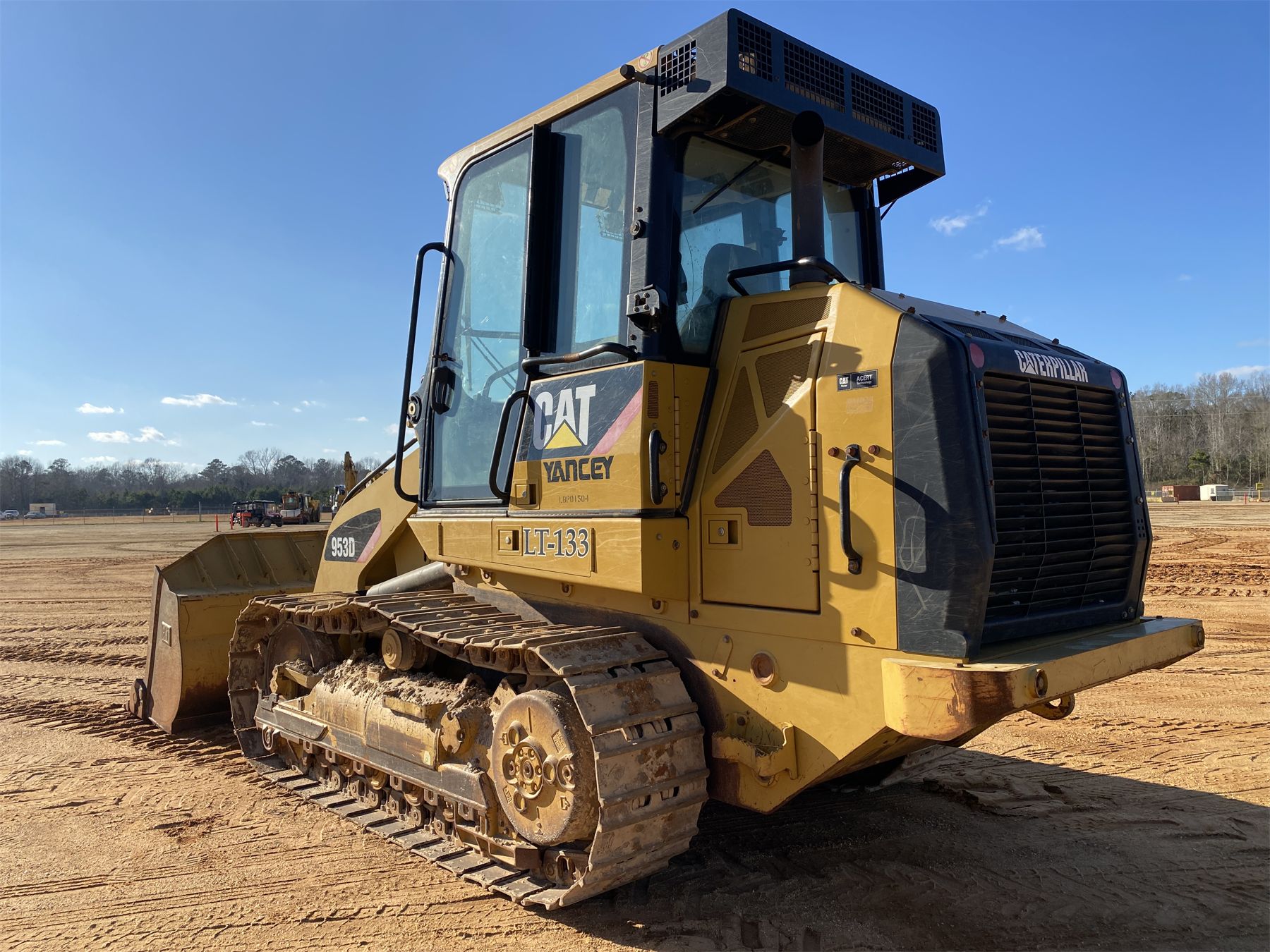 2013 CAT 953D Crawler Loader - J.M. Wood Auction Company, Inc.