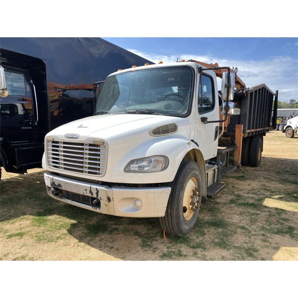 2013 FREIGHTLINER M2 Grapple Truck