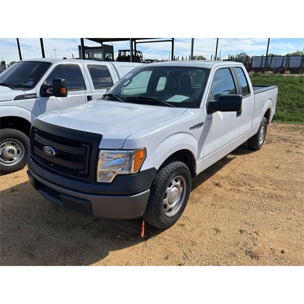 2014 FORD F150 XL Pickup Truck