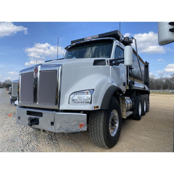 2019 KENWORTH T880 Dump Truck