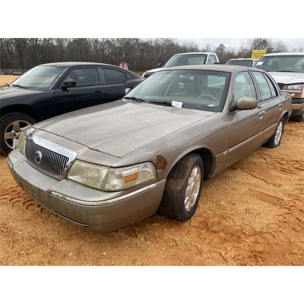2005 MERCURY GRAND MARQUIS Automobile