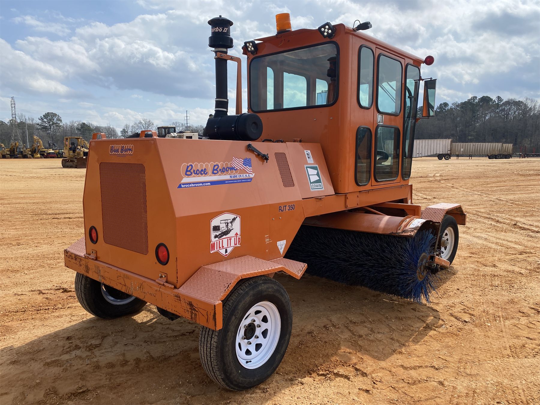 2018 BROCE RJT350 Broom - J.M. Wood Auction Company, Inc.