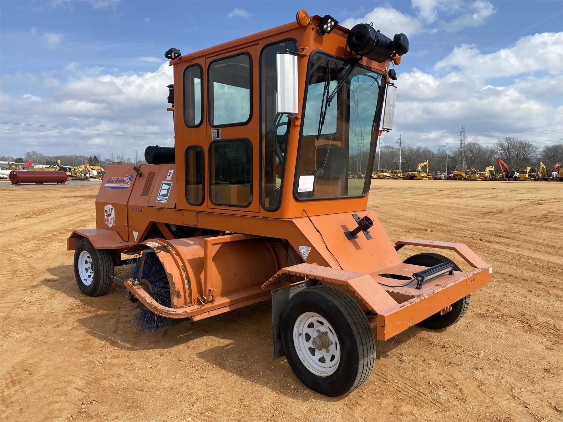 2018 BROCE RJT350 Broom - J.M. Wood Auction Company, Inc.