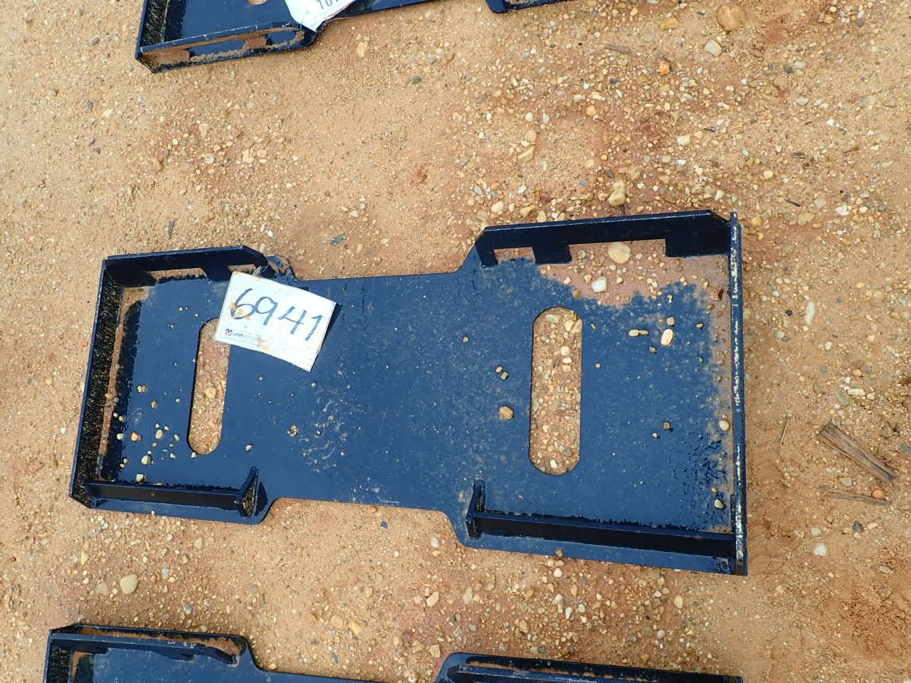 QUICK ATTACH PLATE J.M. Wood Auction Company, Inc.