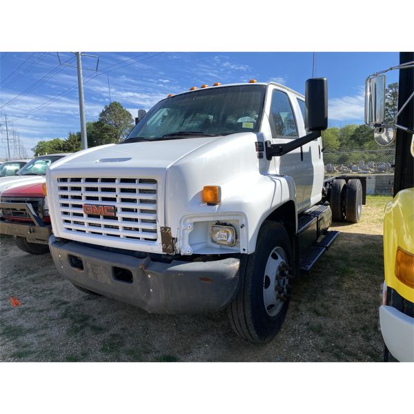 2008 GMC C7500 Cab and Chassis Truck