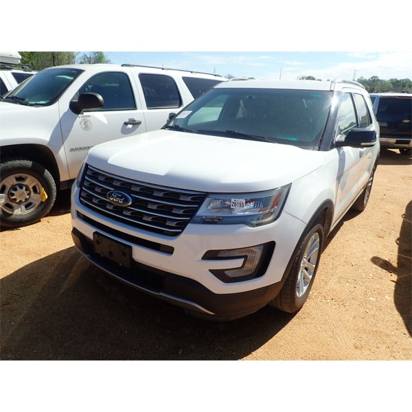 2017 FORD EXPLORER XLT SUV