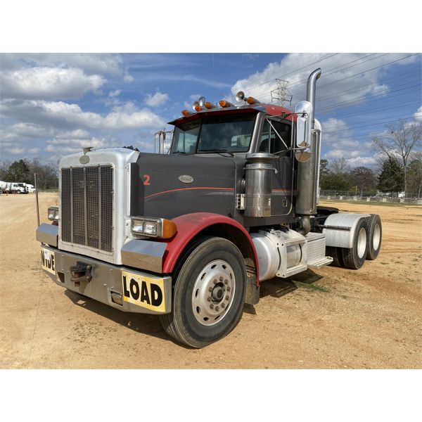 1993 PETERBILT 379 Day Cab Truck