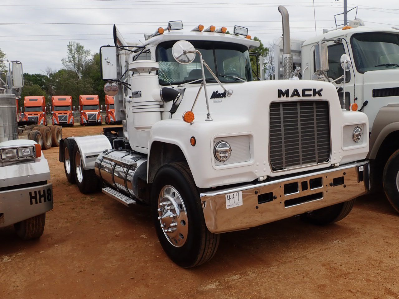 Mack R686st 1982 MACK R686ST LIMITED EDITION Day Cab Truck - J.M. Wood Auction ...
