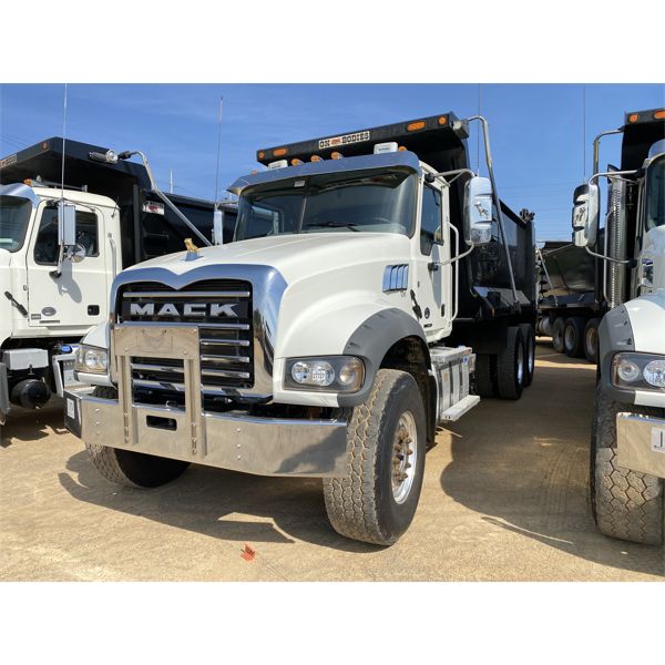 2021 MACK GR64F Dump Truck