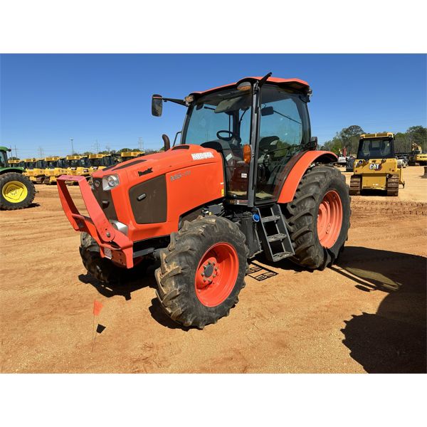 2017 KUBOTA M6-111 Farm Tractor