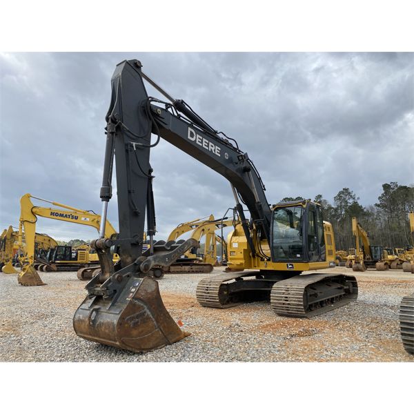 2018 JOHN DEERE 245G LC Excavator