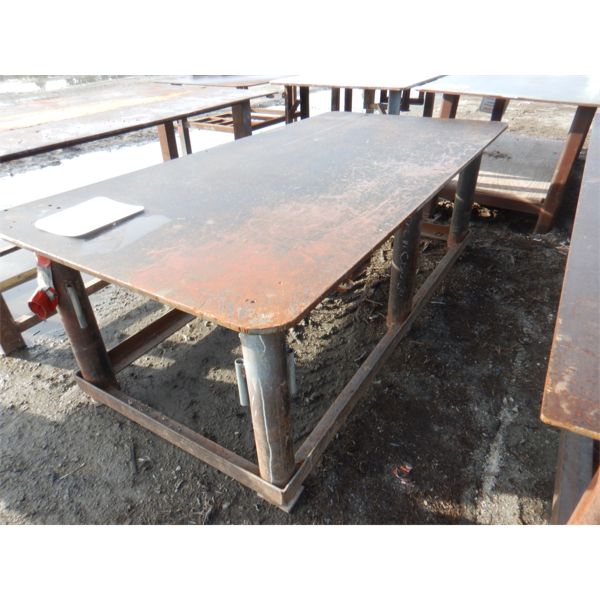 8'x4' METAL TABLE