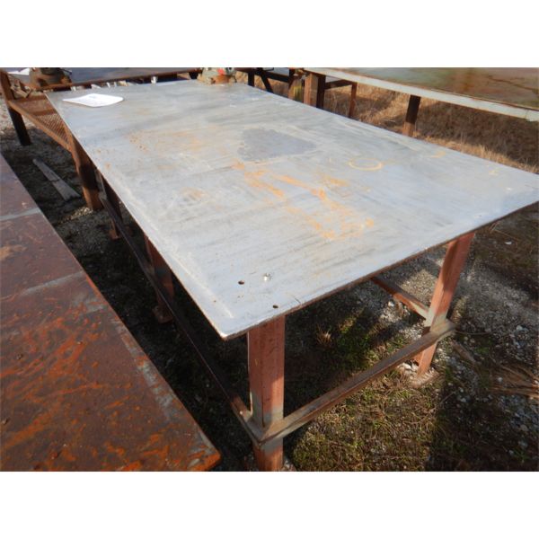 8'x4' METAL TABLE