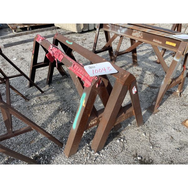 METAL SAWHORSES