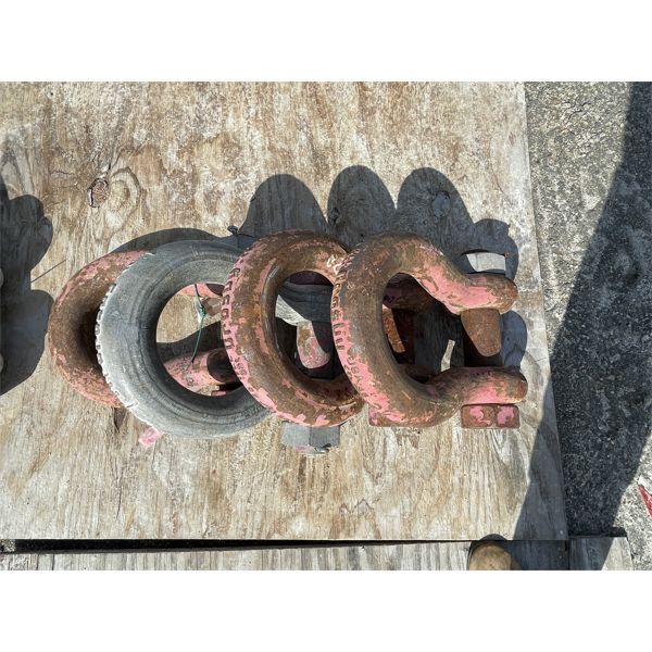 CROSBY WLL55T SHACKLES