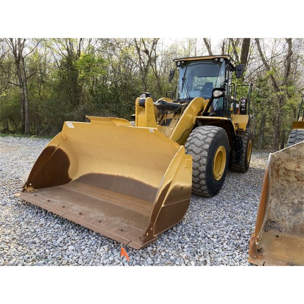 Carrera RC 1:24 CAT 950M Wheel Loader 37025003 Wiellader Carrera RC 1:24 CAT 950M Wheel Loader 37025003 Wiellader