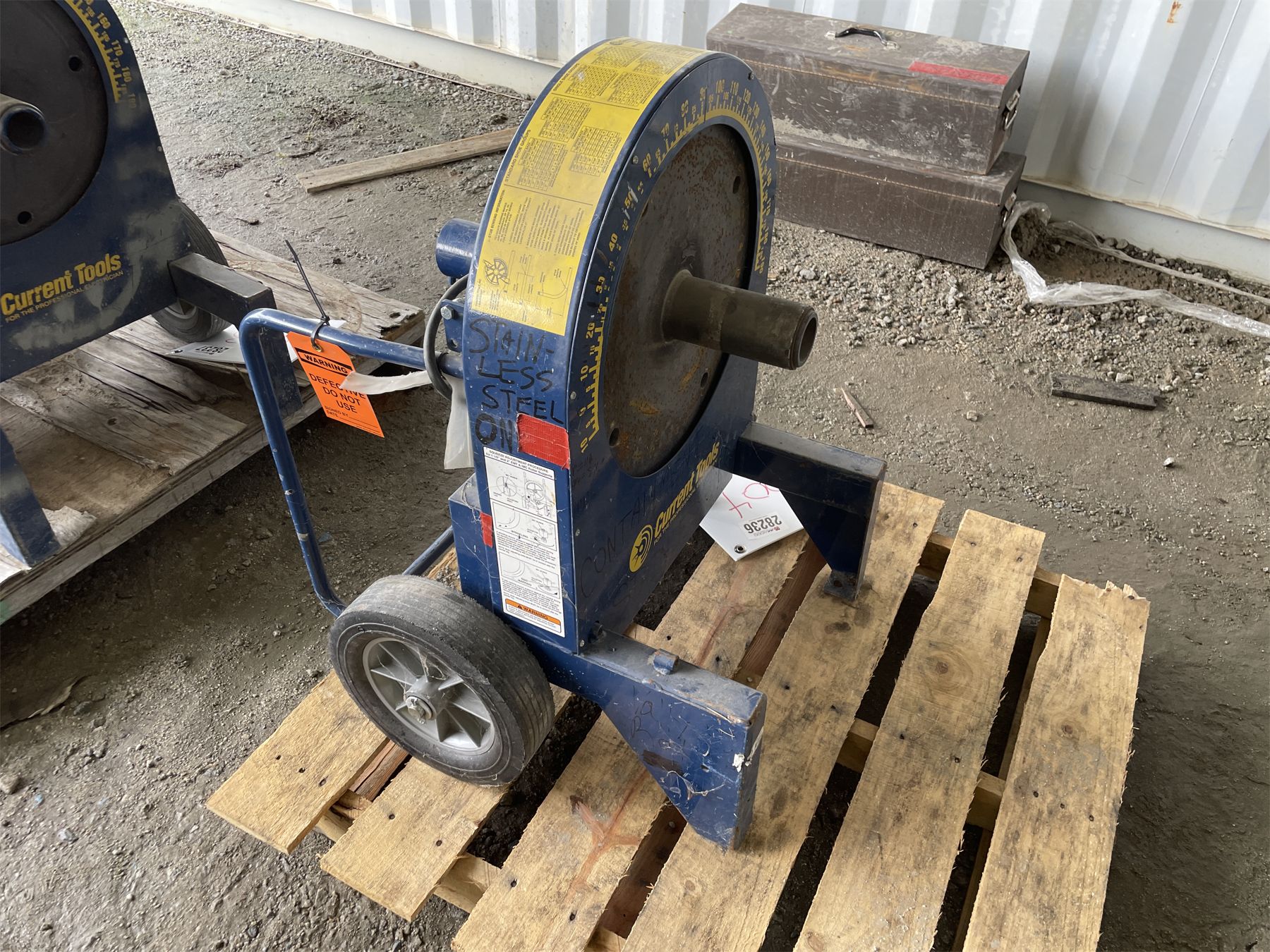 Current Tools R40 CURRENT TOOLS MODEL 77 CONDUIT BENDER - J.M. Wood Auction Company, Inc.