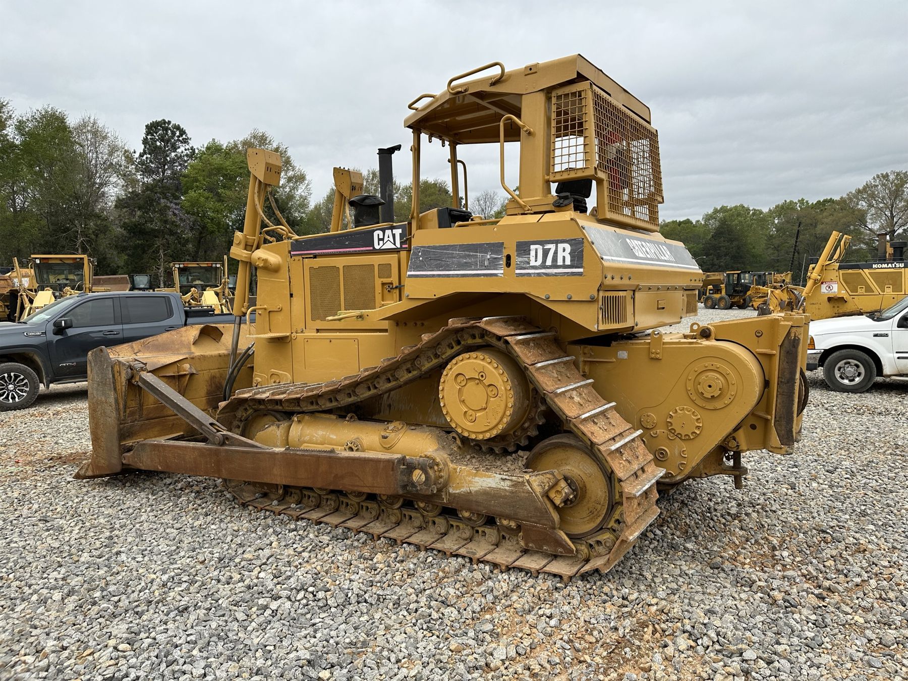 1999 CAT D7R Dozer / Crawler Tractor - J.M. Wood Auction Company, Inc.