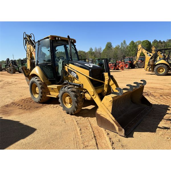 2010 CAT 420E Backhoe