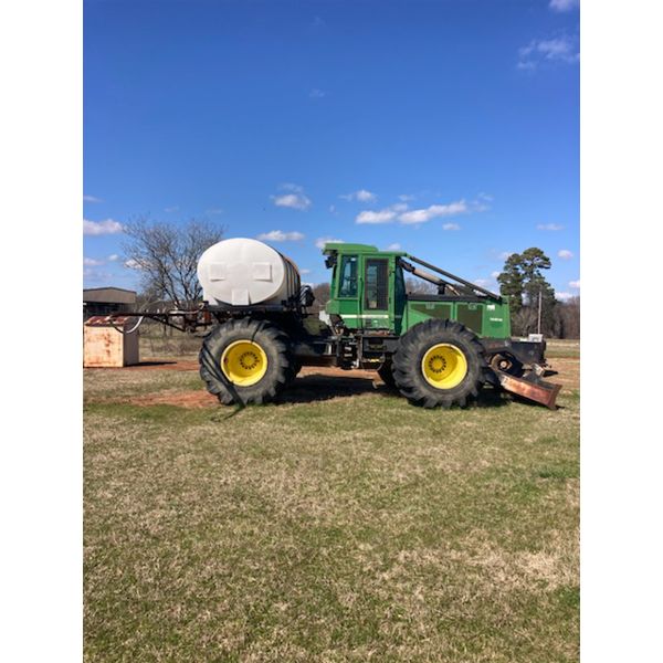 2007 JOHN DEERE 748G SPRAYER