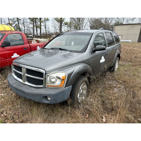 2005 DODGE DURANGO SUV