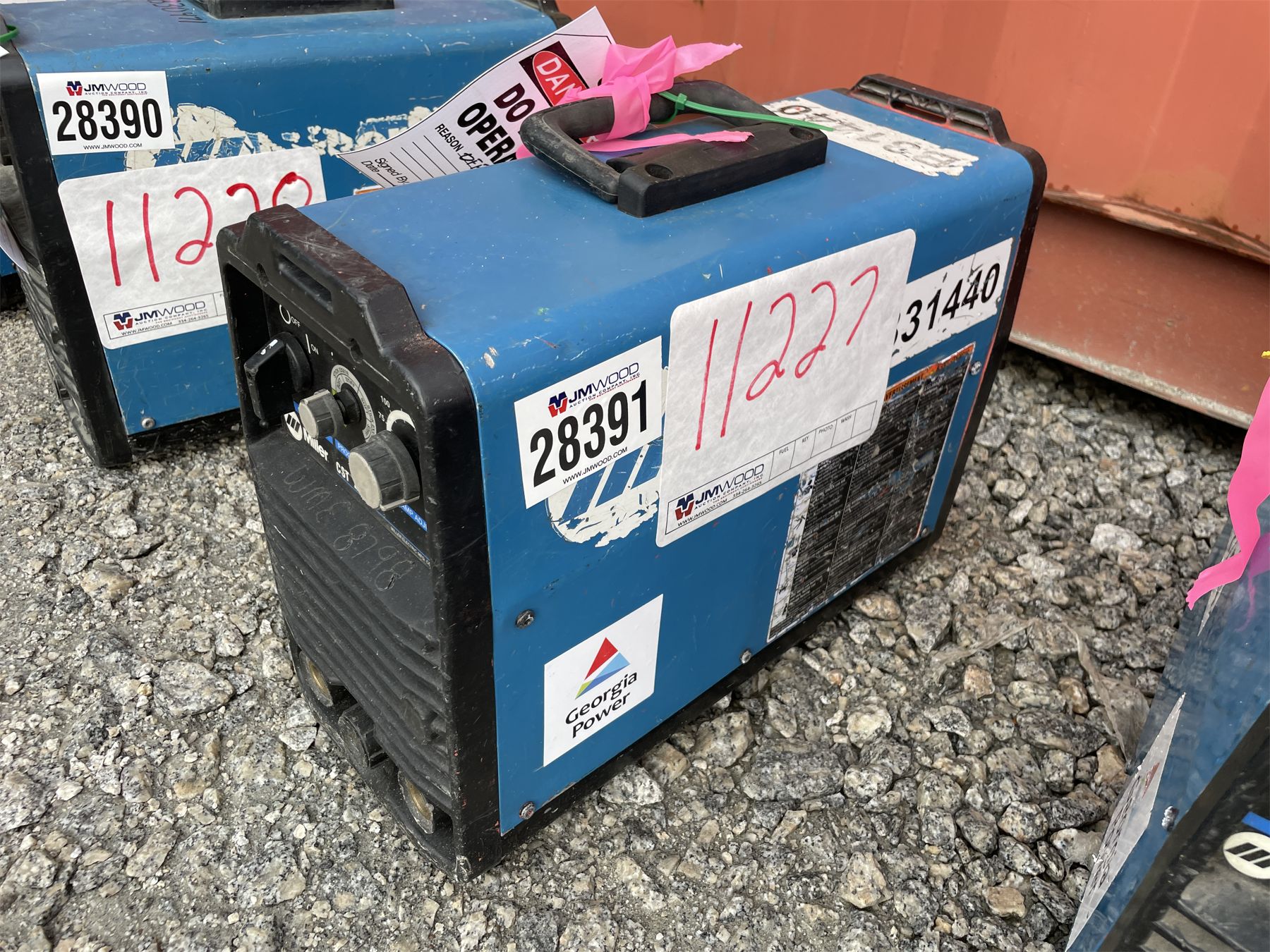 MILLER CST 280 WELDER J.M. Wood Auction Company, Inc.