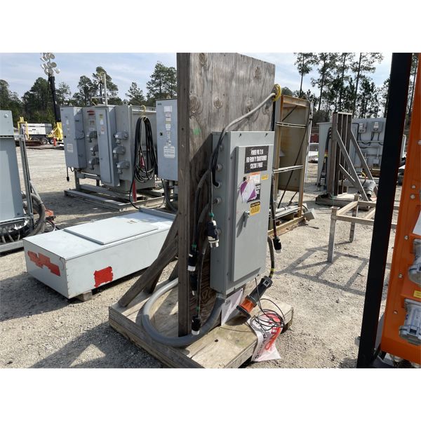 GENERAL ELECTRIC AXS5 PANELBOARD