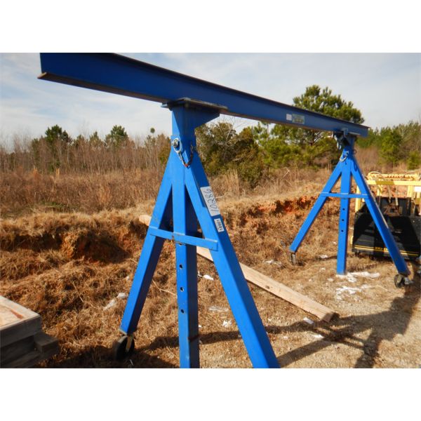 GANTRY CRANE W/ PLAIN TROLLEY
