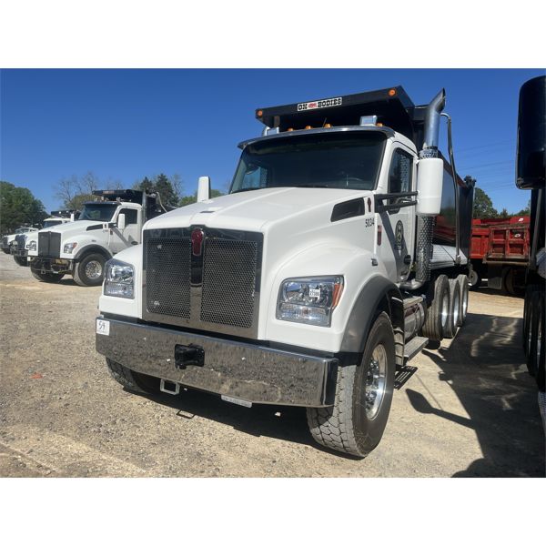 2023 KENWORTH T880S Dump Truck