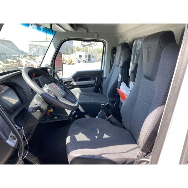 2023 KENWORTH T880S Dump Truck - J.M. Wood Auction Company, Inc.