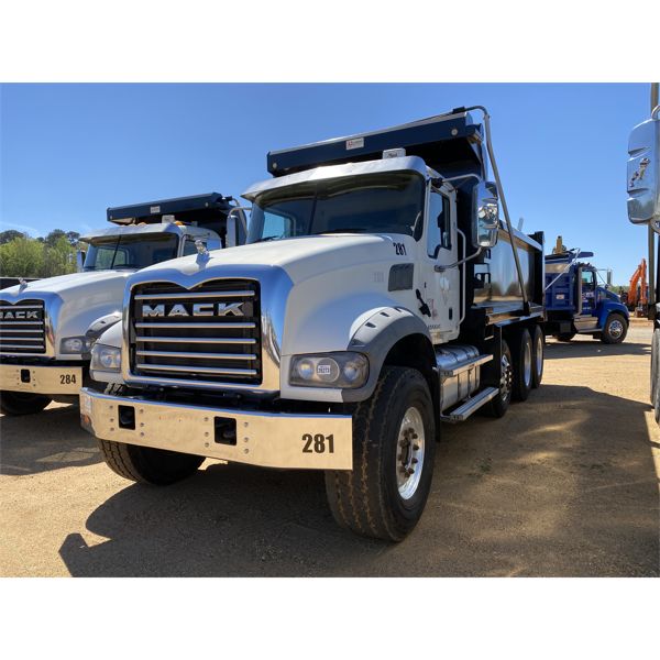 2017 MACK GU713 Dump Truck
