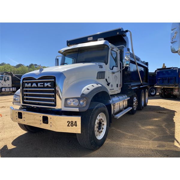 2017 MACK GU713 Dump Truck